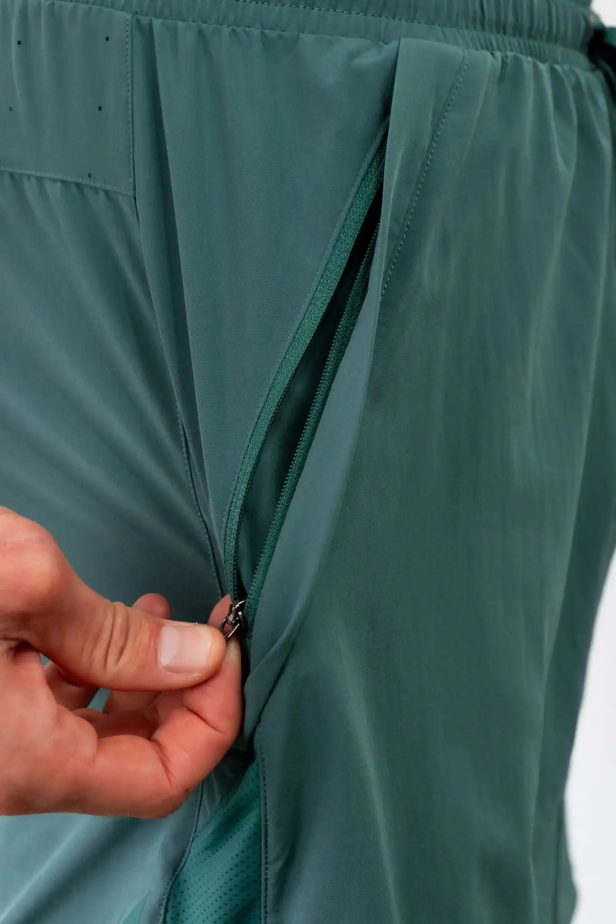 Vitality Prime® Train Short 6" - Jade
