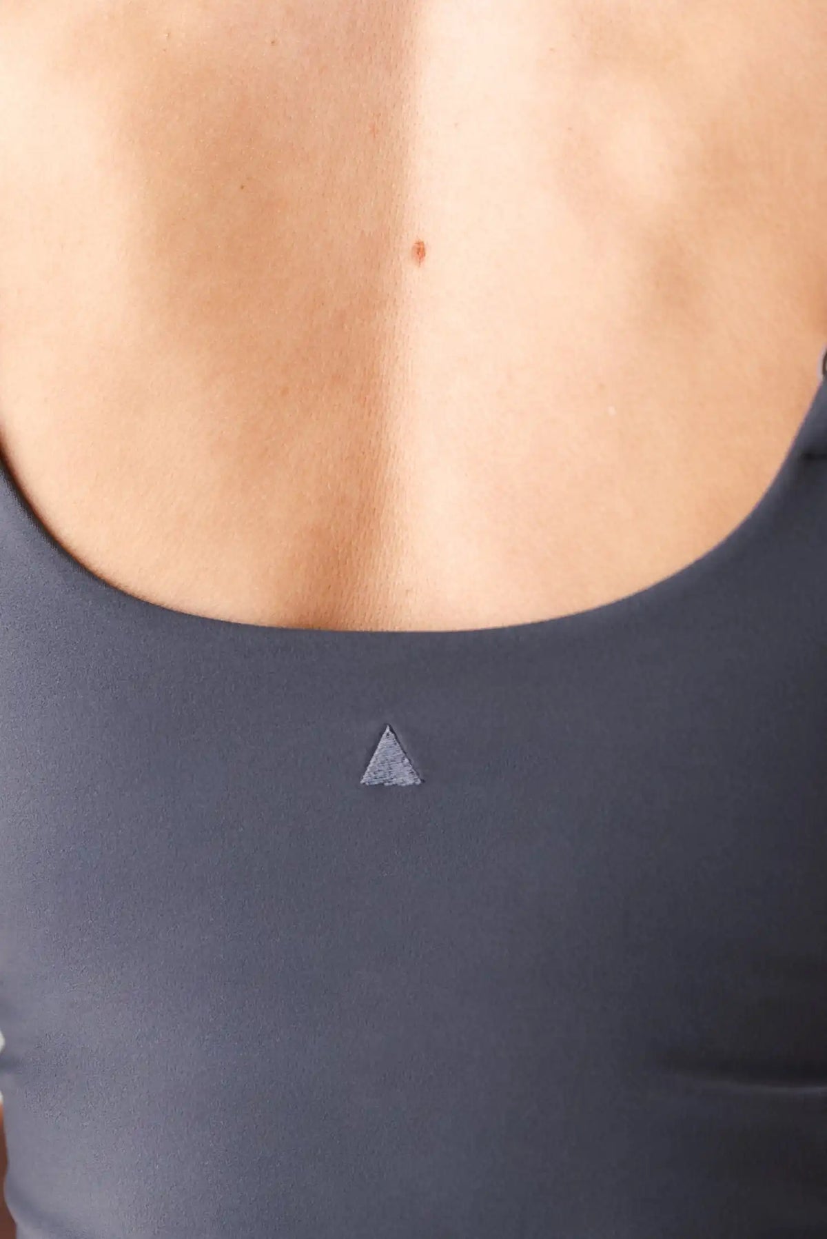 Cloud II® Scoop Tank - Iron