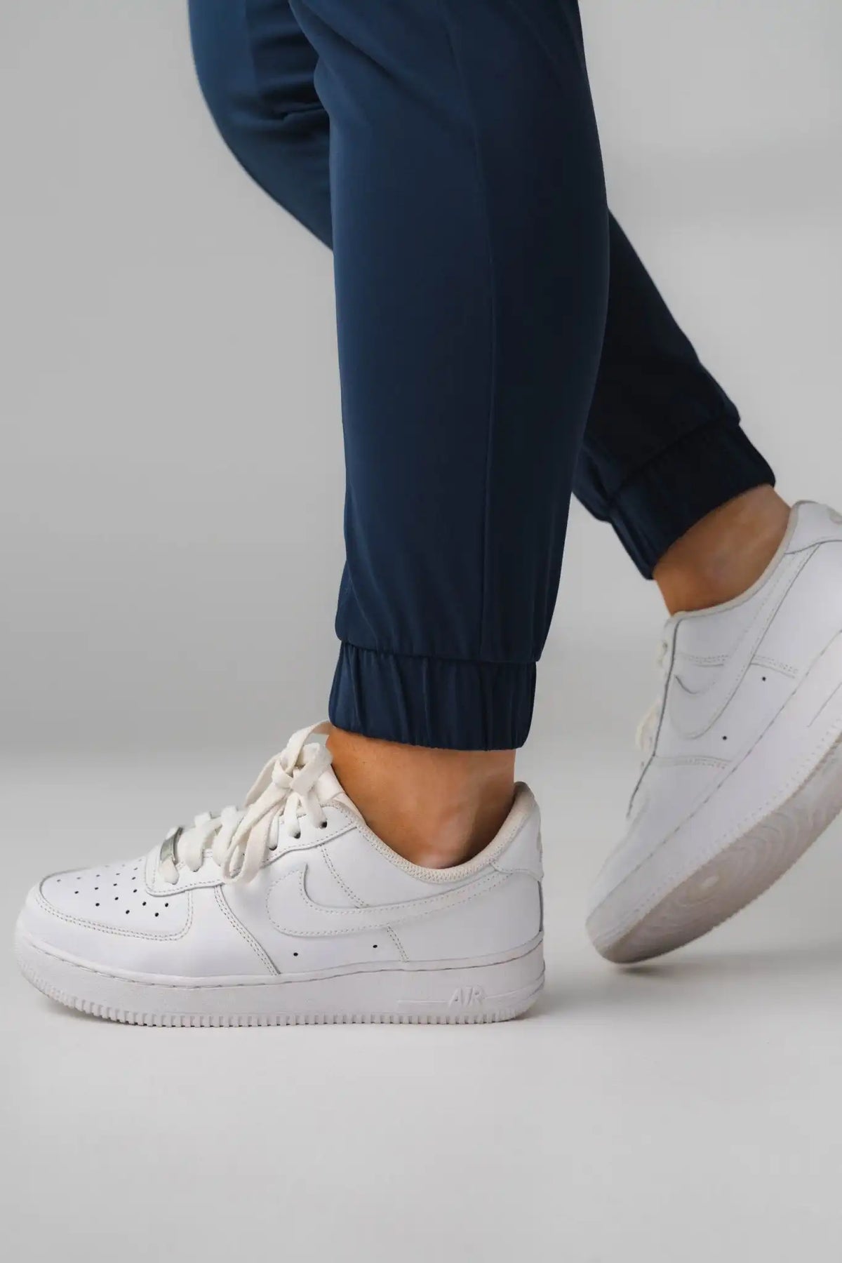 Vitality Nomad® Jogger - Navy