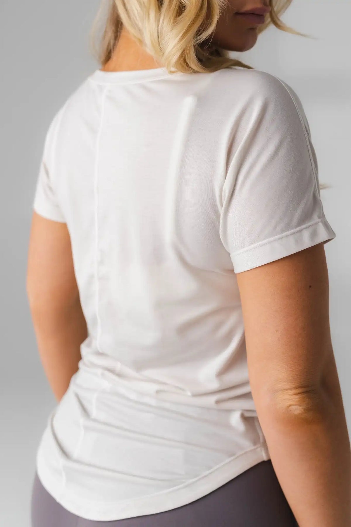 Vitality Versa® Full Tee - Ash