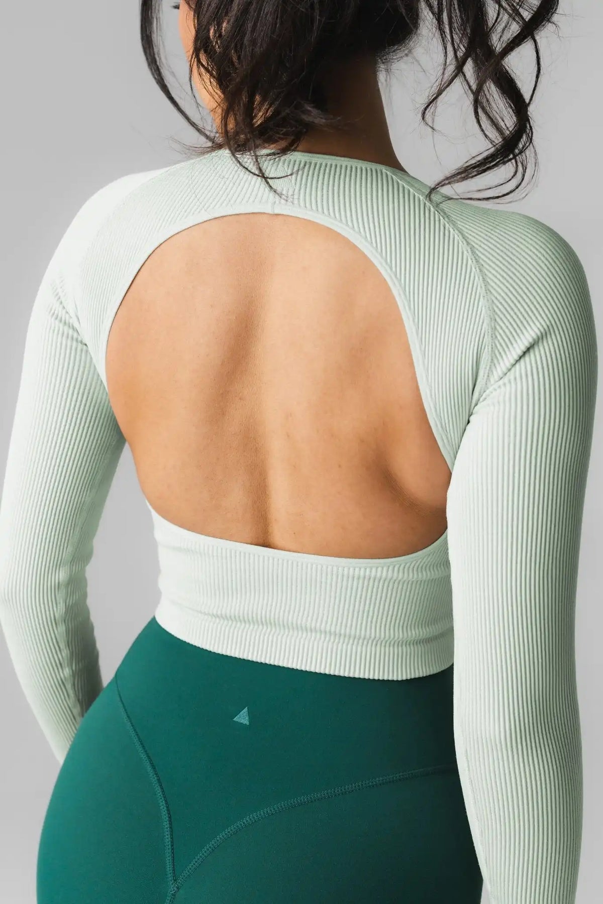 Vitality Synergy® Open Back Long Sleeve - Mint
