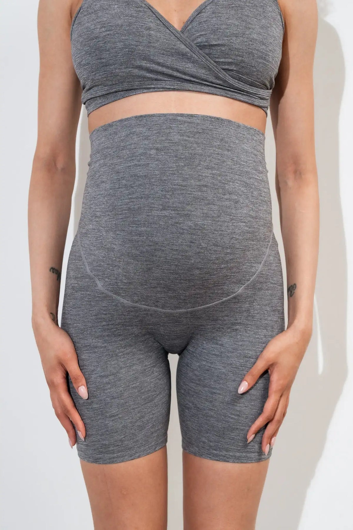 Vitality Daydream® Maternity Rider Short - Cookies and Cream