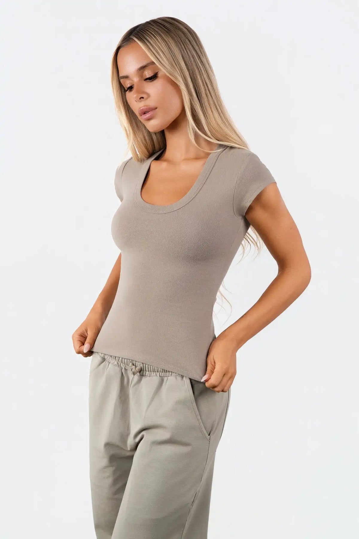 Vitality Basis® Scoop Tee - Hazelnut